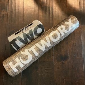 Hotworx Mat and Towel